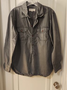 Gray Women's Madewell Shirt, Size S